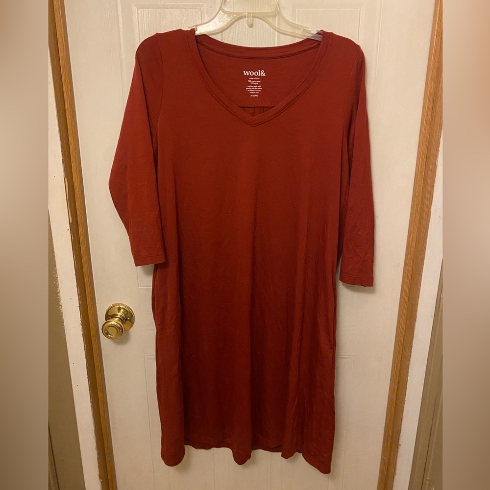 Wool& Rust V-Neck Merino Midi Dress